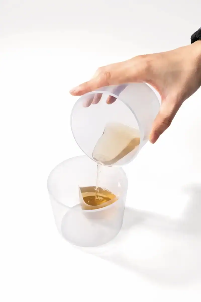 Digitale zwembadtester voor waterkwaliteit controle.