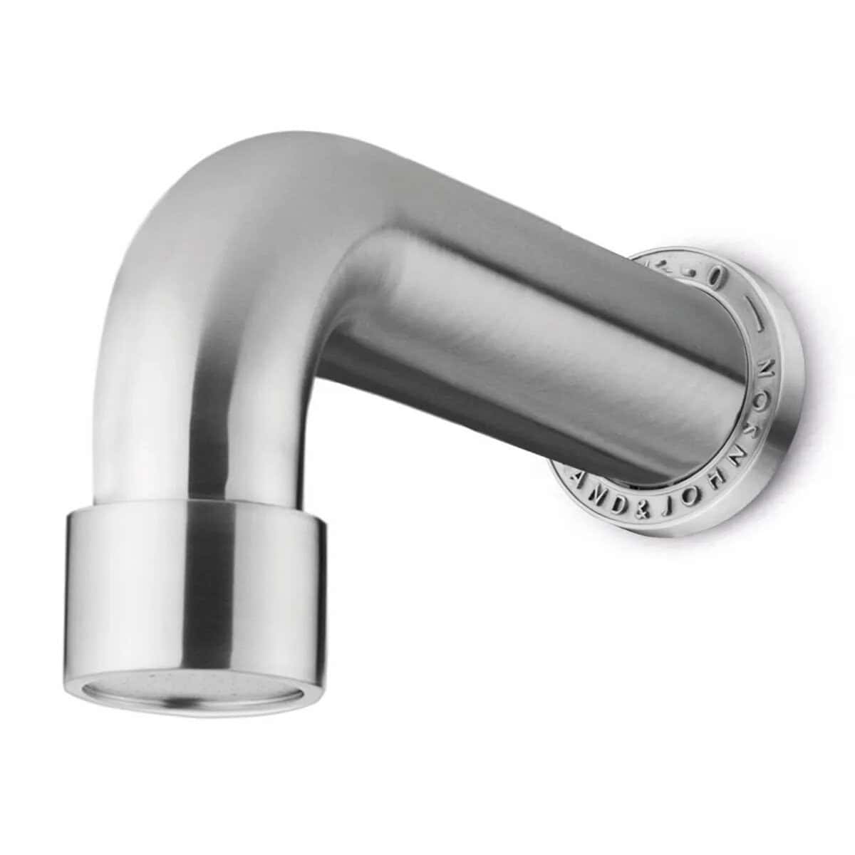 RVS buitendouchekop voor muurbevestiging, modern design.