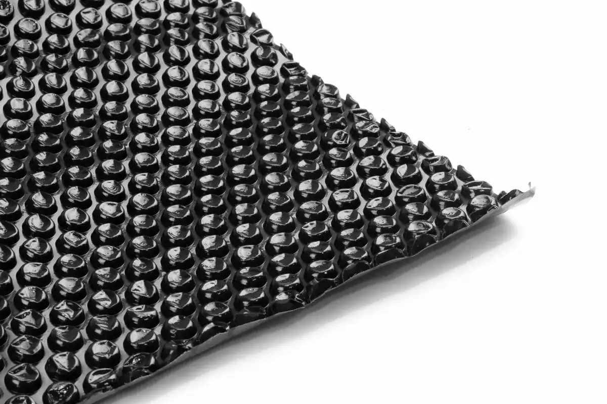 Antislip zwembadmat voor extra veiligheid en comfort bij het zwemmen.