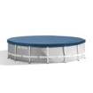 Intex opblaasbaar zwembad met blauwe afdekking en witte frame.