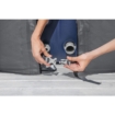 Opblaasbaar zwembad met pomp en accessoires voor eenvoudig opzetten en gebruik.