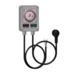 Elektronische timer voor zwembadverwarming met bedieningsknoppen.