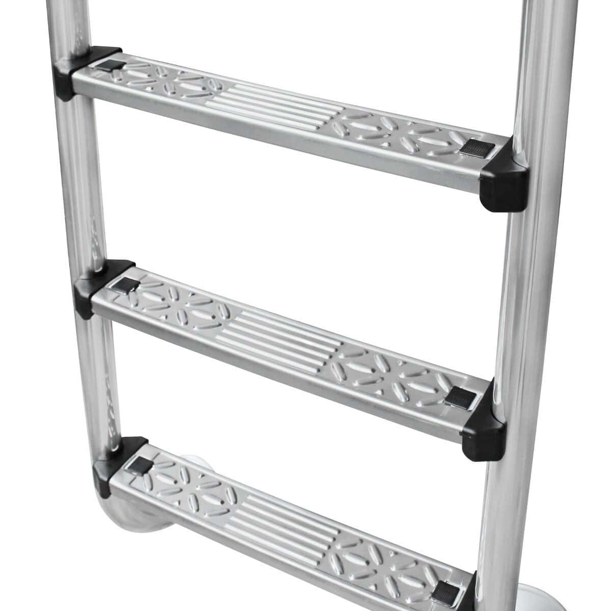 Steiger voor zwembad en spa, stevige metalen trap met antislip treden.