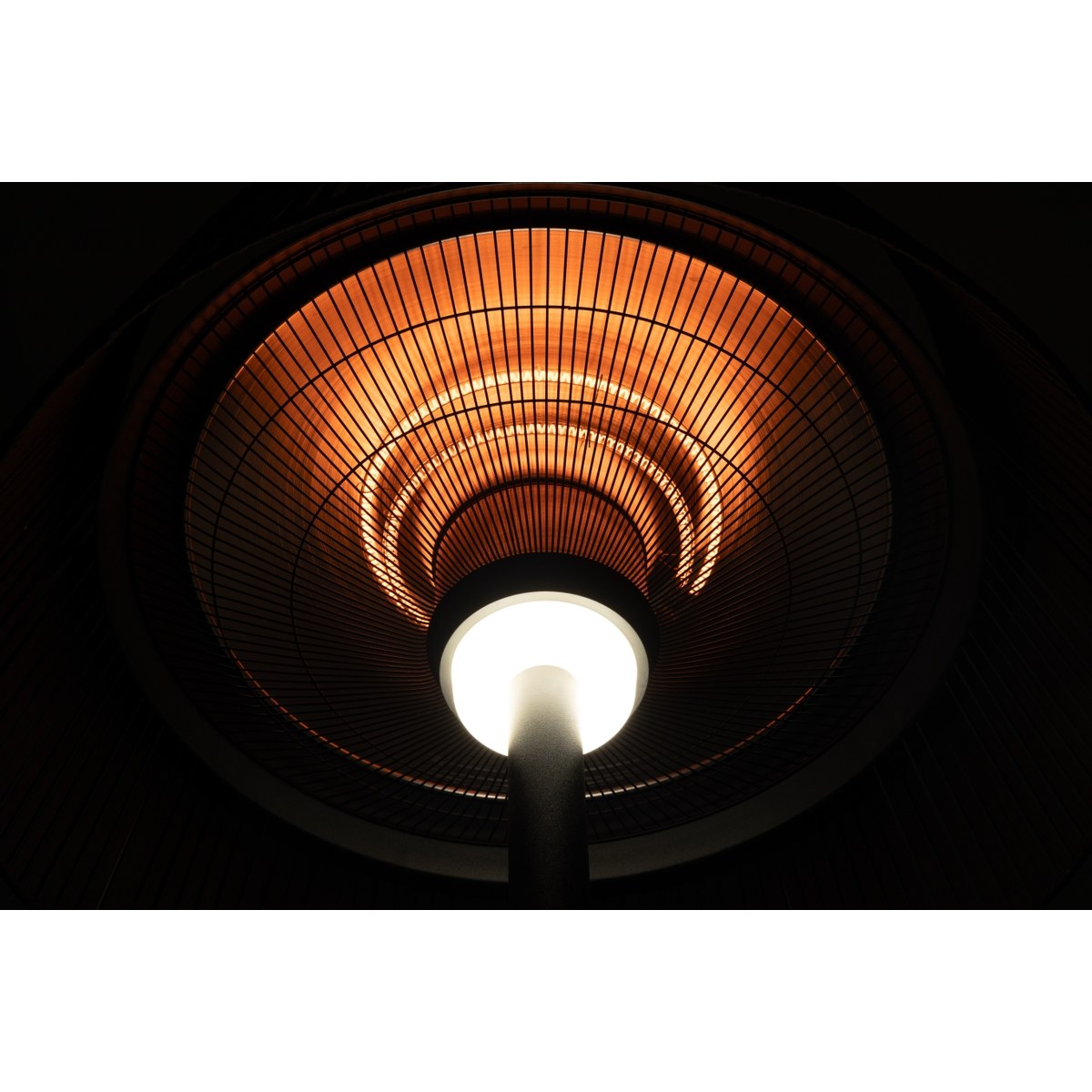 Luminous Lumora Floor 2000 watt terrasverwarmer