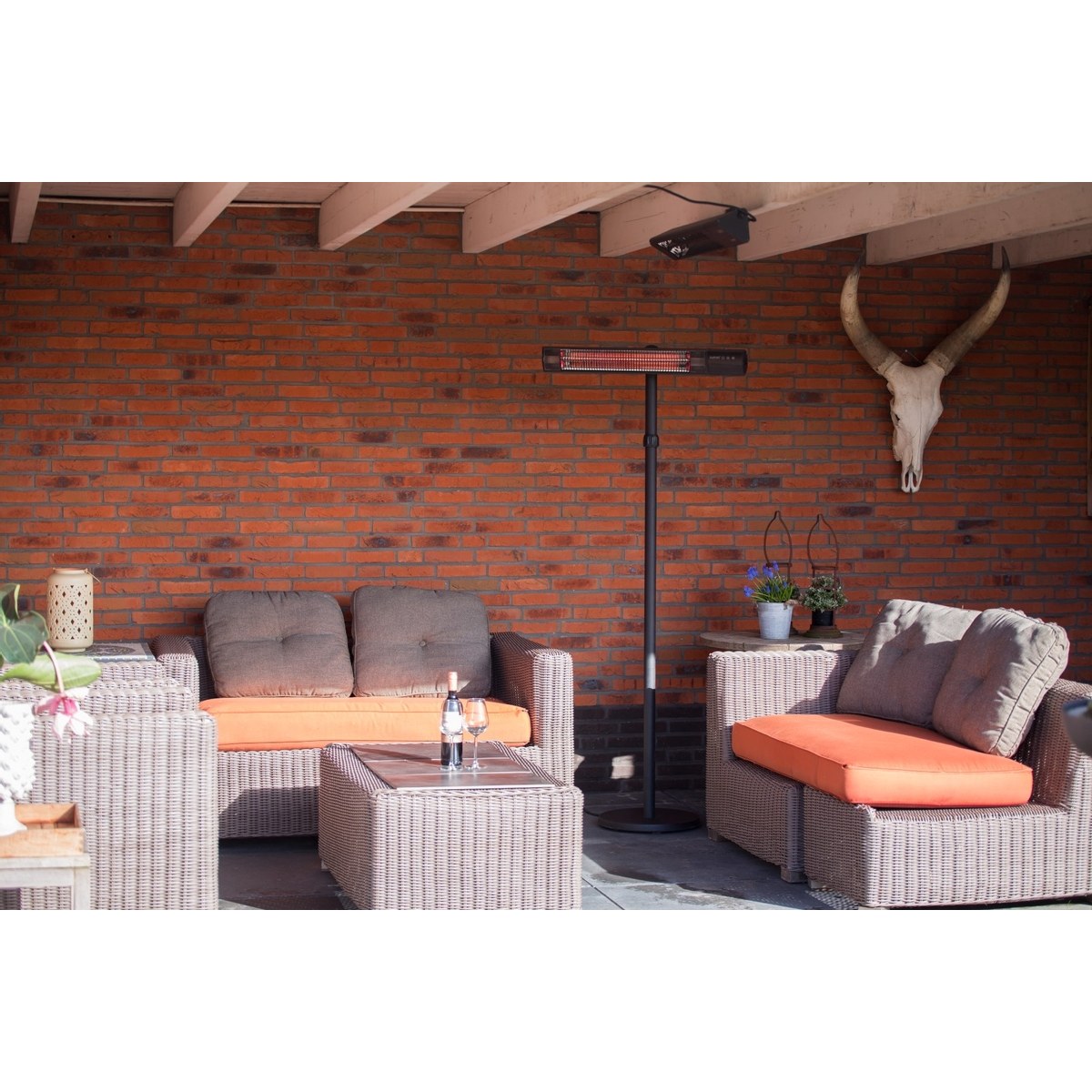 Sunred Heater Dark Standing 2500 terrasverwarmer