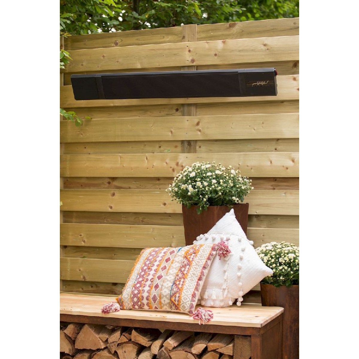 Sunred Heater Nero Wall Hanging 2400 terrasverwarmer